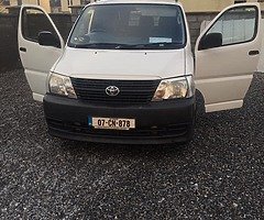 Toyota hiace