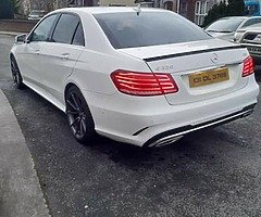 Mercedes benz e220 amg line full top spec