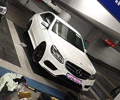 Mercedes benz e220 amg line full top spec - Image 3/10
