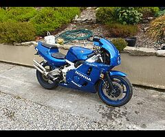 Cbr 400 - Image 3/3