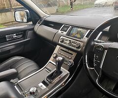 2011 range rover HSE ** fully loaded ** may px