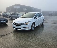 OPEL ASTRA. 1.6 CDTI. DESIGN