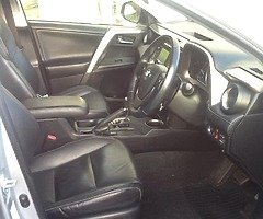 2013 Rav4 2.2 4x4 AUTOMATIC - Image 6/9