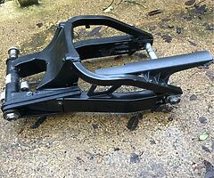 Suzuki gsxr 750 swinging arm - Image 4/4