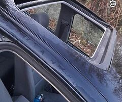AUDI A4 B5 sunroof model