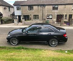 141 Mercedes Benz - Image 9/9