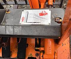Toyota forklift low mast - Image 7/7
