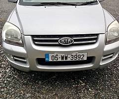 Kia spordage 05 2.0 diesel good engine gearbox tyres100% heating seats ,no nct no tax ,drive well,