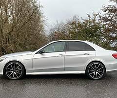 Mercedes E350d AMG BlueTEC Night Edition - Image 5/10