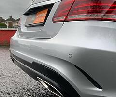 Mercedes E350d AMG BlueTEC Night Edition - Image 6/10