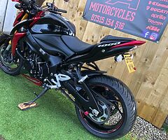 Suzuki GSXS 1000