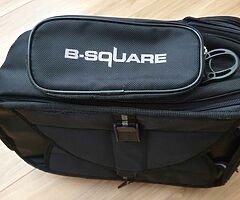 Magnetic tank rucksack