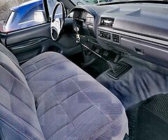 1992 Ford F-150 · Short Bed