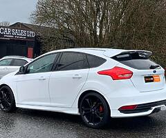 Ford Focus ST-3 - Image 7/10