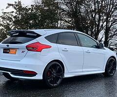 Ford Focus ST-3 - Image 8/10