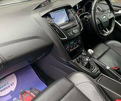 Ford Focus ST-3 - Image 9/10