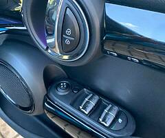 2016 Mini Cooper Hatch S JCW - Image 8/10