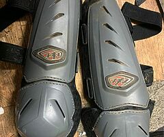 Motocross items - Image 4/9