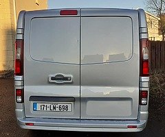 2017 Vauxhall vivaro 1.6 Diesel Sportive - Image 3/5