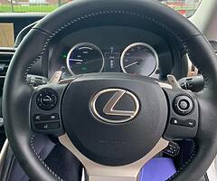 Lexus IS300h Hybrid Executive Sport Edition - Image 8/10