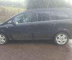 Opel Vauxhall Zafira 1.7L Diesel 2010 Fully Serviced NCT Exrension Ready To Go - Image 3/7
