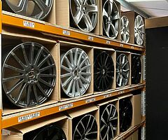 Large range of alloy wheels and tyres. - Image 6/8