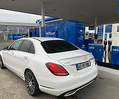 2014 mercedes c220cdi 2.1 diesal
sport new nct 2/2023
low tax just 190€ for year
trade in welcome ✅ - Image 9/10