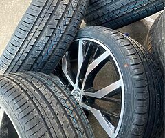 19” VW SANTIAGO ALLOY WHEELS TYRES GOLF VW AUDI SKODA 07544148533