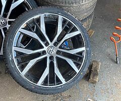 19” VW SANTIAGO ALLOY WHEELS TYRES GOLF VW AUDI SKODA 07544148533 - Image 3/4