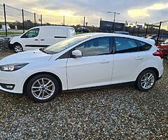 2016 Ford Focus - Image 5/10