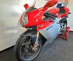 MV Augusta F4 750