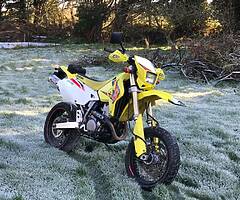 Suzuki DRZ 400
