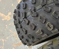 Bead lock quad rims