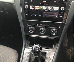 2017 Volkswagen Golf - Image 4/7