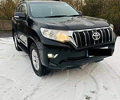 Toyata land cruiser  2018 - Image 5/6