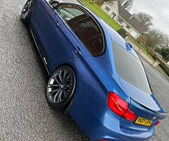 2017 BMW Series 3 - Image 3/10
