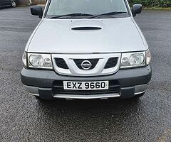 2003 Nissan Terrano - Image 3/4