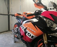 2011 fireblade