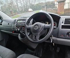 2014 VOLKSWAGEN TRANSPORTER 2.0 TDI SPORTLINE KITTED (NO VAT)

5 SPEED MANUAL
SWB
EURO 5 - Image 9/10