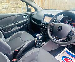 2018 Renault  Clio - Image 6/10