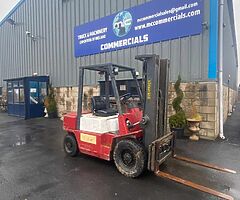 2002 Nissan Forklift - Image 3/5
