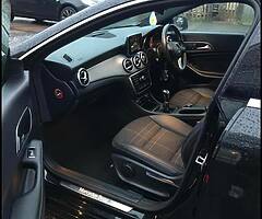 Mercedes CLA 180 - Image 9/10