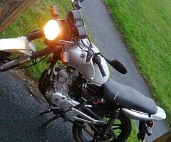 Yamaha ybr 125