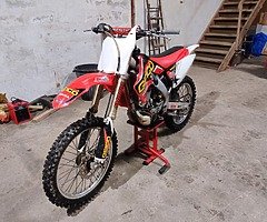 Honda CRF 250 R 2008 - Image 6/7