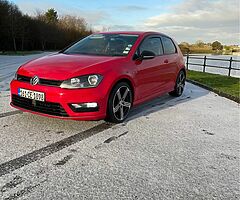 Volkswagen Golf 1.6TDI Highline (R-Line Exterior) - Image 6/9