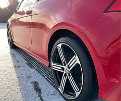 Volkswagen Golf 1.6TDI Highline (R-Line Exterior) - Image 7/9
