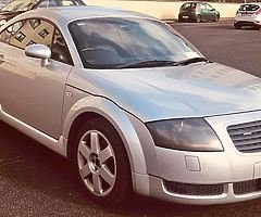 AUDI TT