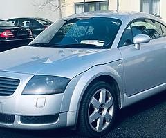 AUDI TT