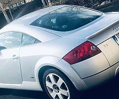 AUDI TT