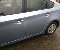 Toyota Prius 2011 - Image 4/10
